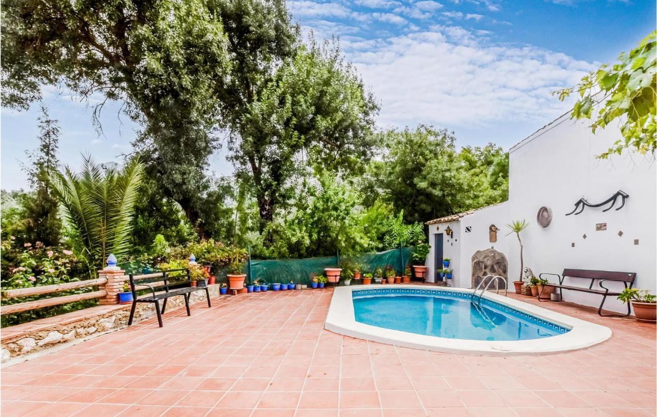 3 Bedroom Awesome Home In Rute Extérieur photo
