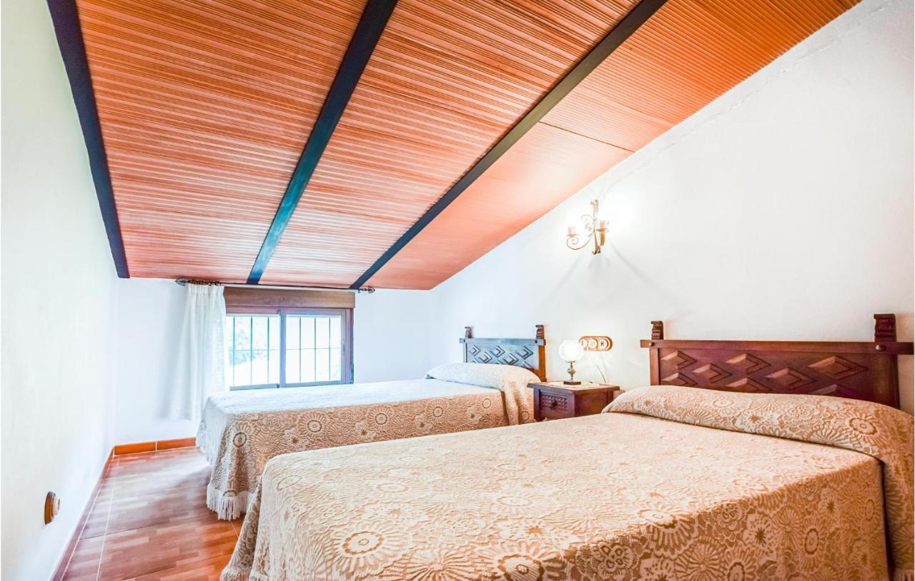 3 Bedroom Awesome Home In Rute Extérieur photo